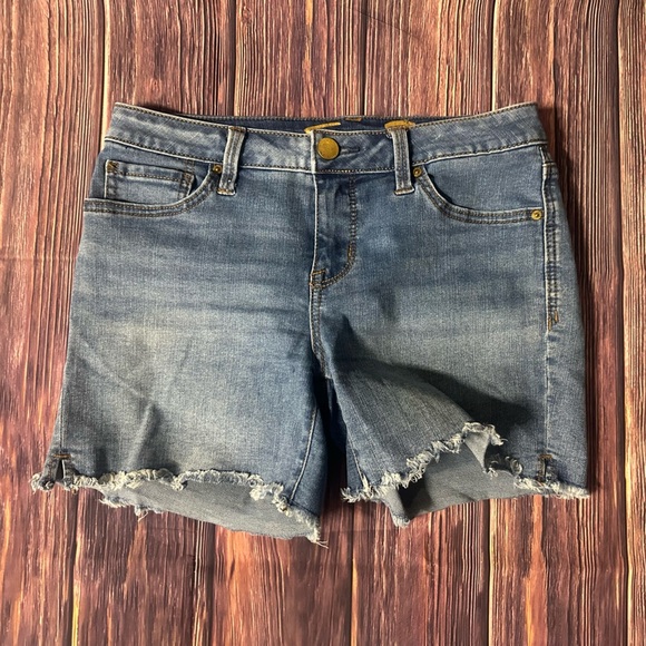 Seven7 Frayed Denim‎ Jeans Shorts Size 4 - Picture 1 of 8